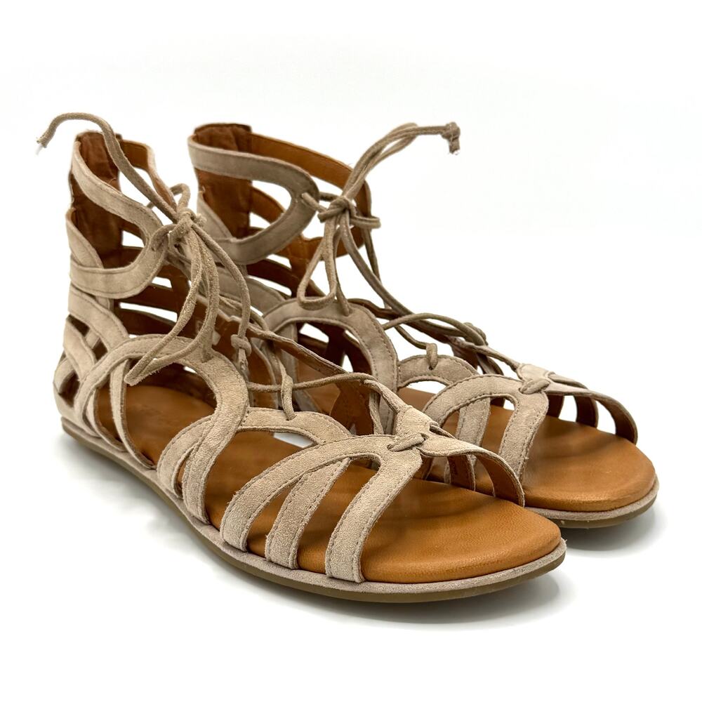 Gentle Souls Beige Suede Gladiator Sandals 6 Renaissance Ren Faire Lace Up